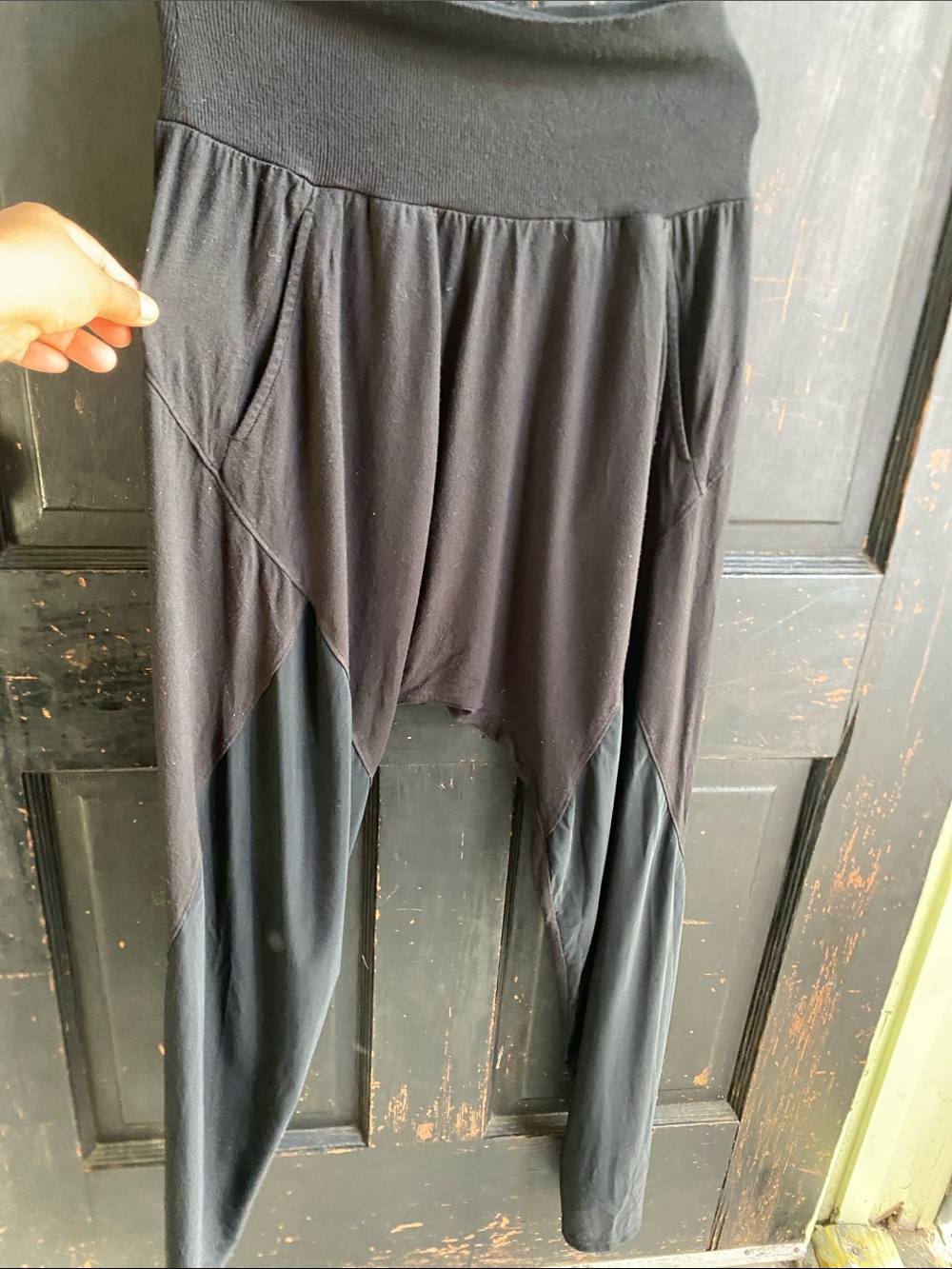 ALO Yoga Black Drop-Crotch Track Joggers
